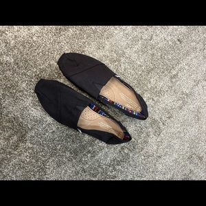 Toms Women’s shoes